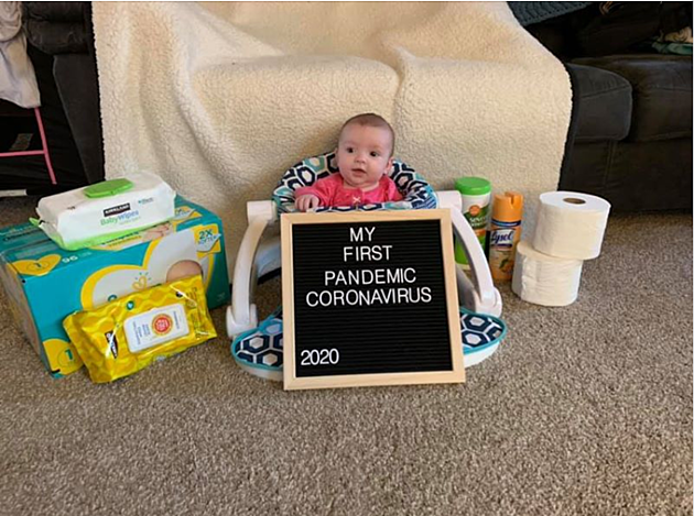 Southern Minnesota Couple Has Some Fun With Baby&#8217;s First Pics