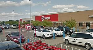 What? Chocolate Sauce &#038; Golf Club Used By MN Woman To Trash Target