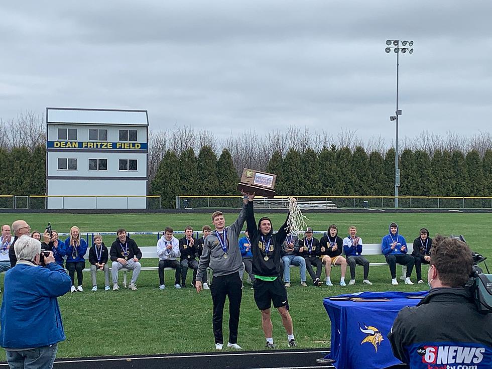 Hayfield Welcomes Home Their State Champions