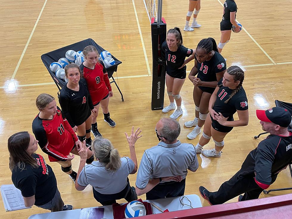 Eden Prairie Volleyball Powers Past Bethlehem Academy