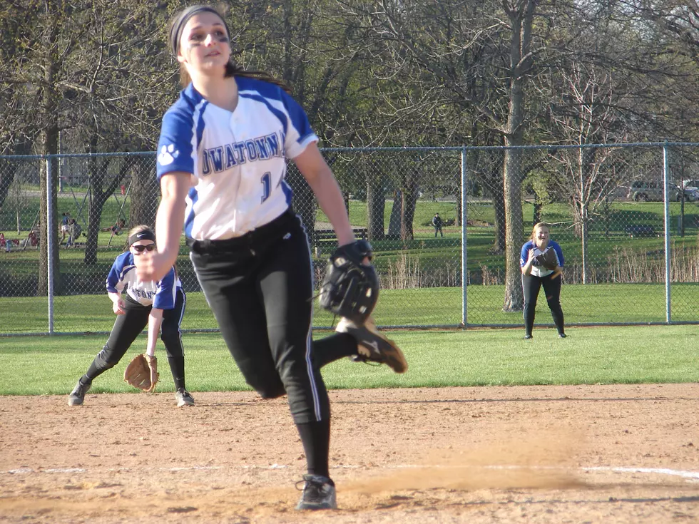 Softball Scores, April 22