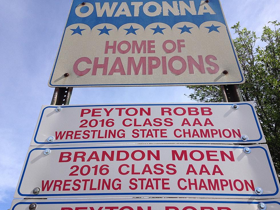 State Champs Added to Sign