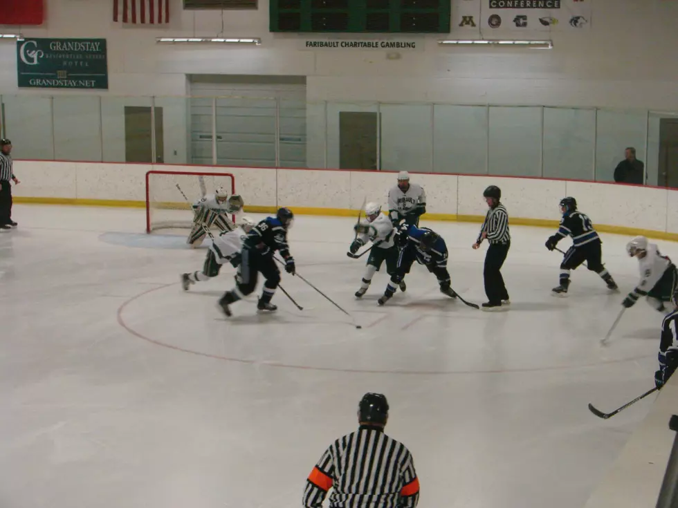 Huskies Hockey Sweeps Faribault