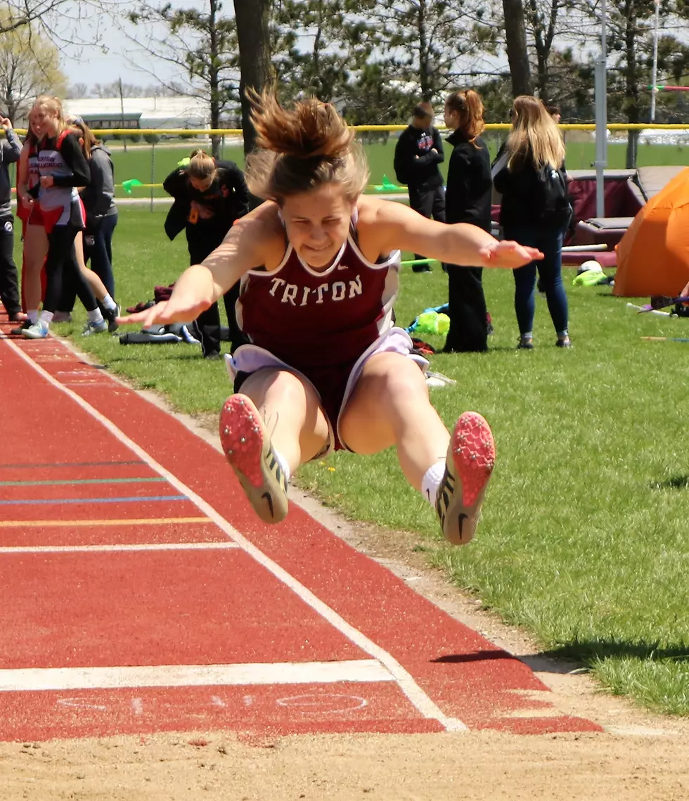 Medford’s Luebbe Leads Area Athletes at Class A State Track
