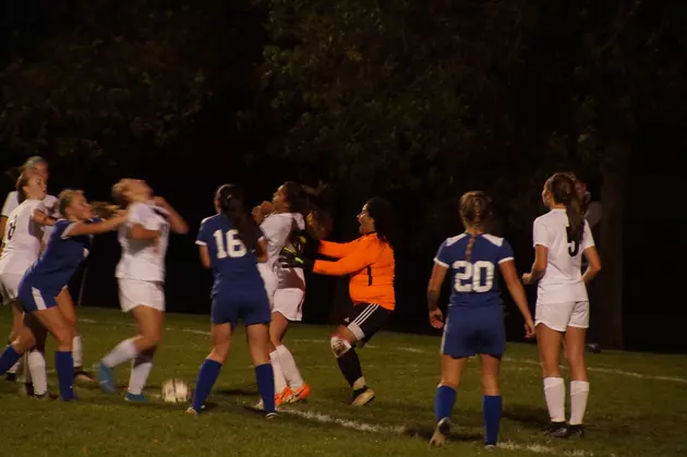 Late Goal Lifts Owatonna to Playoff Win