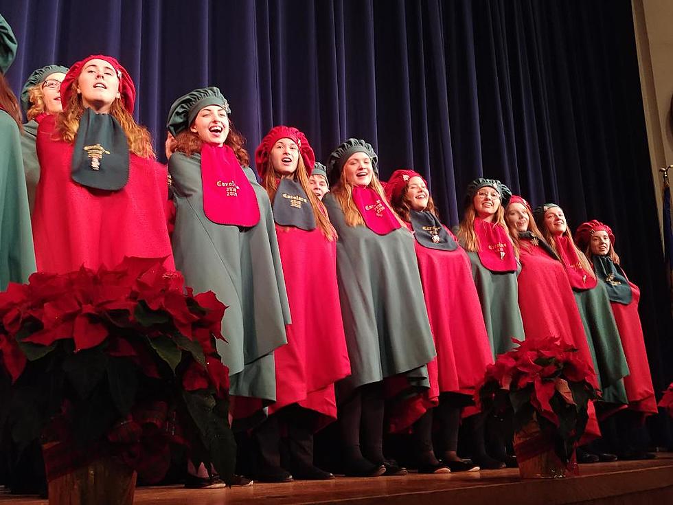 Where to See Owatonna High School Carolers This Holiday Season
