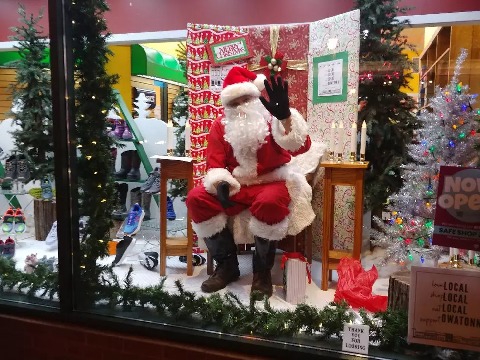 See Santa This Weekend in Owatonna