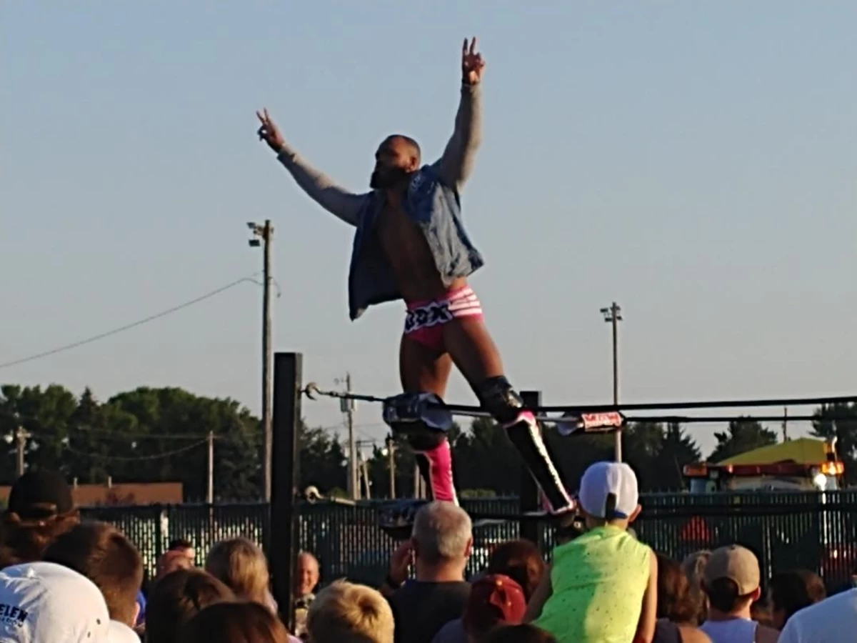 Turnbuckle-Shaking Good Time at All-Star Wrestling at the Fair