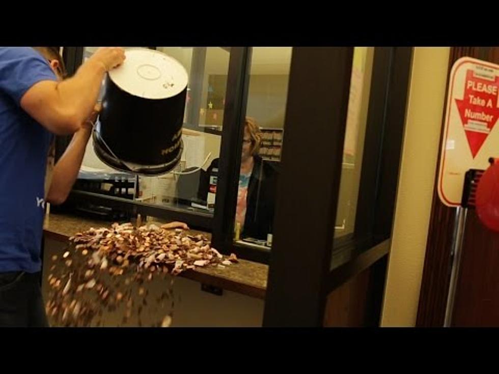 Texas Man Surprises Clerks By Paying Speeding Fine in all Pennies