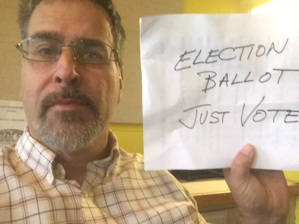 Portage Man Sues To Selfie While Voting, But Is It A Good Idea?