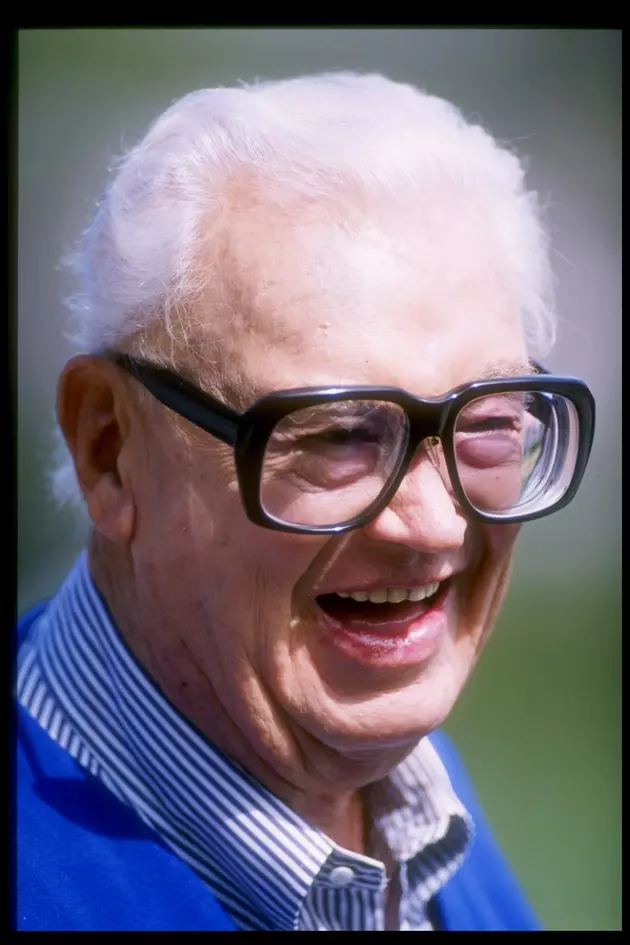 Through Technology, Harry Caray Comes Back to Celebrate Cubs World Series Victory