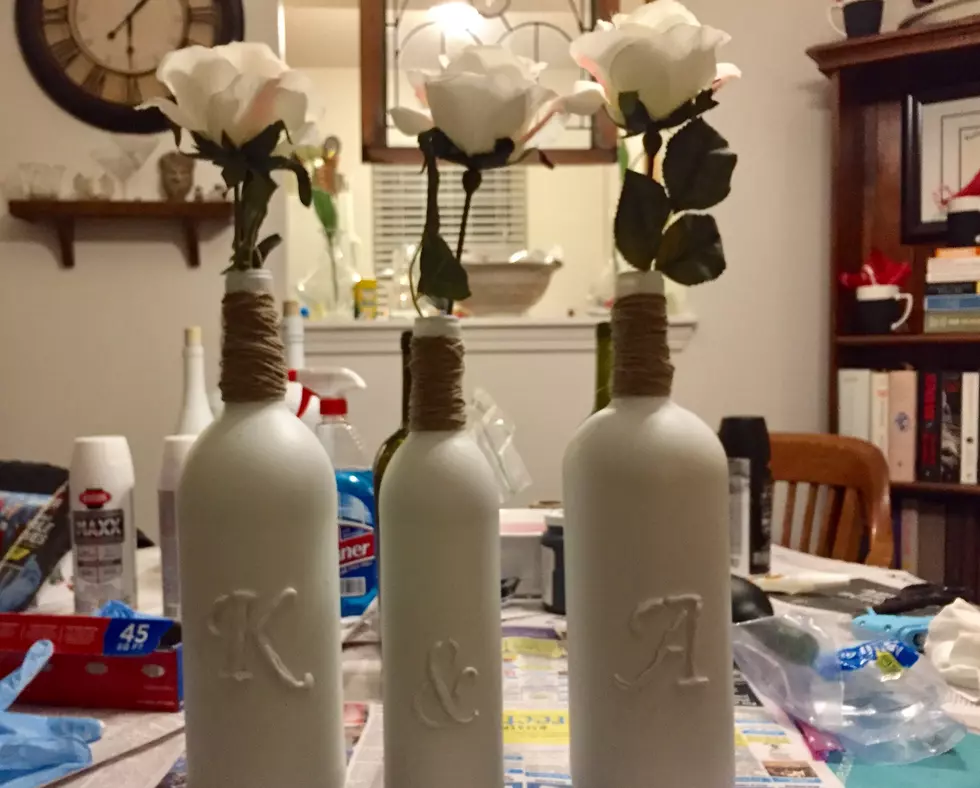 How To Transform an Empty Wine Bottle into Beautiful Personalized Decor &#8211; DIY on a Budget