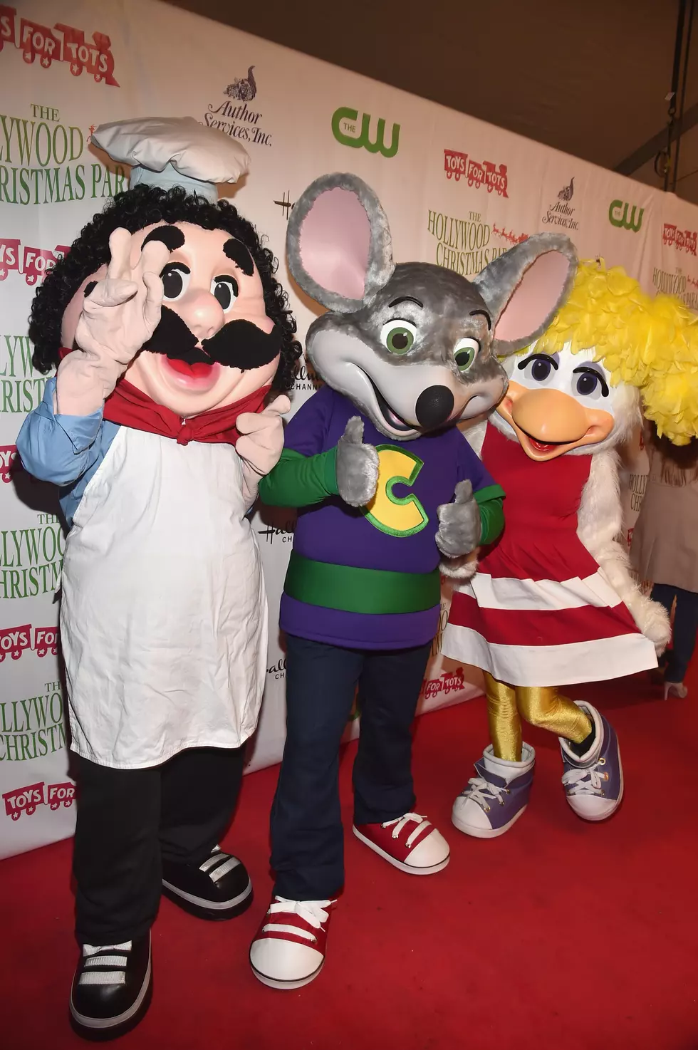 The Mannequin Challenge is Out &#8211; The Chuck E. Cheese Challenge is In