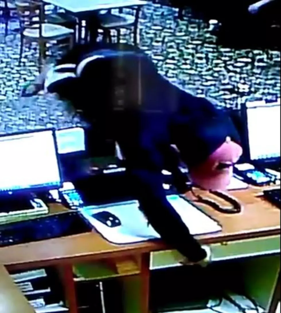 Video of Man Robbing Kalamazoo Hotel