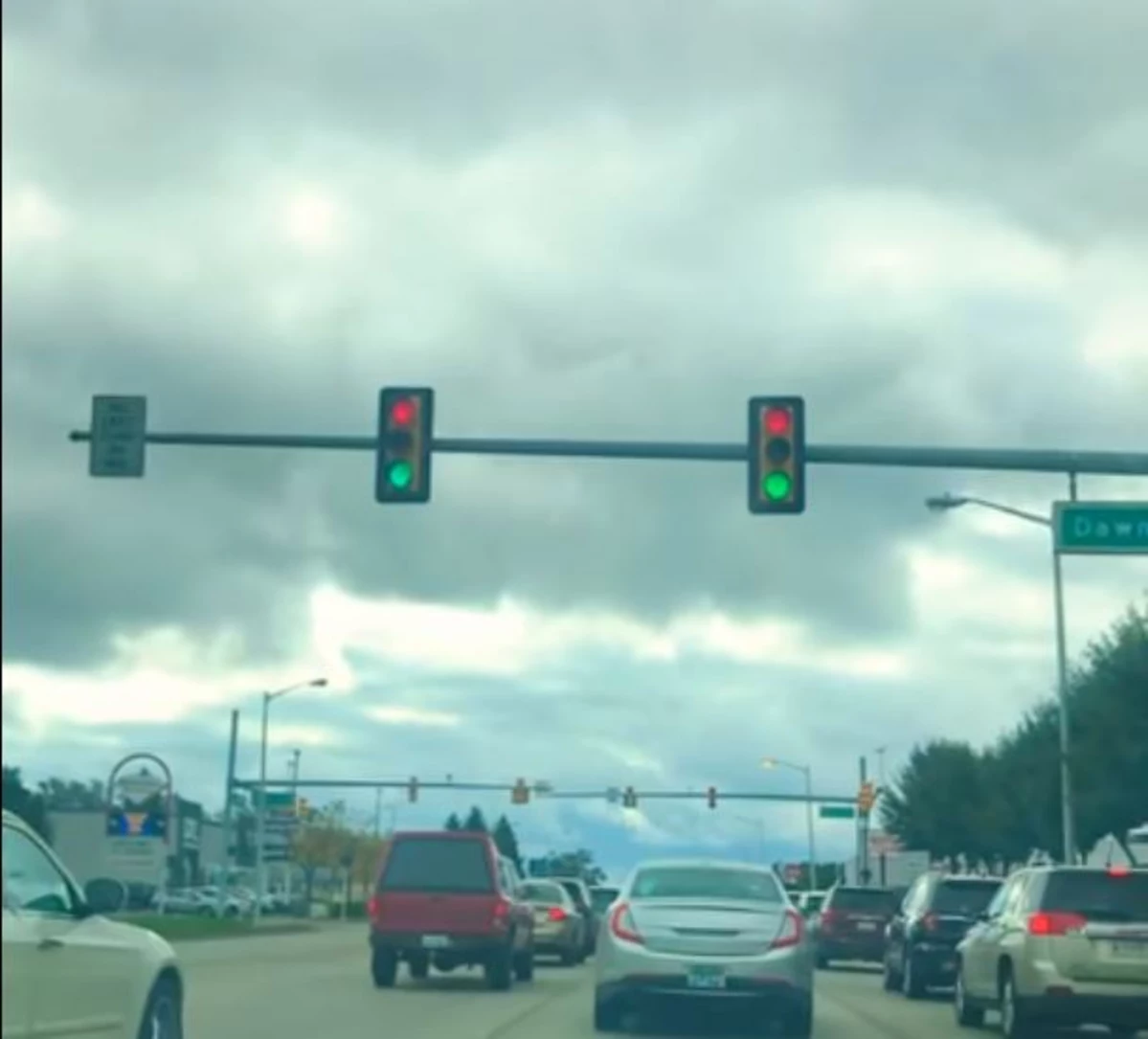 Have You Seen Traffic Lights Do This In Portage