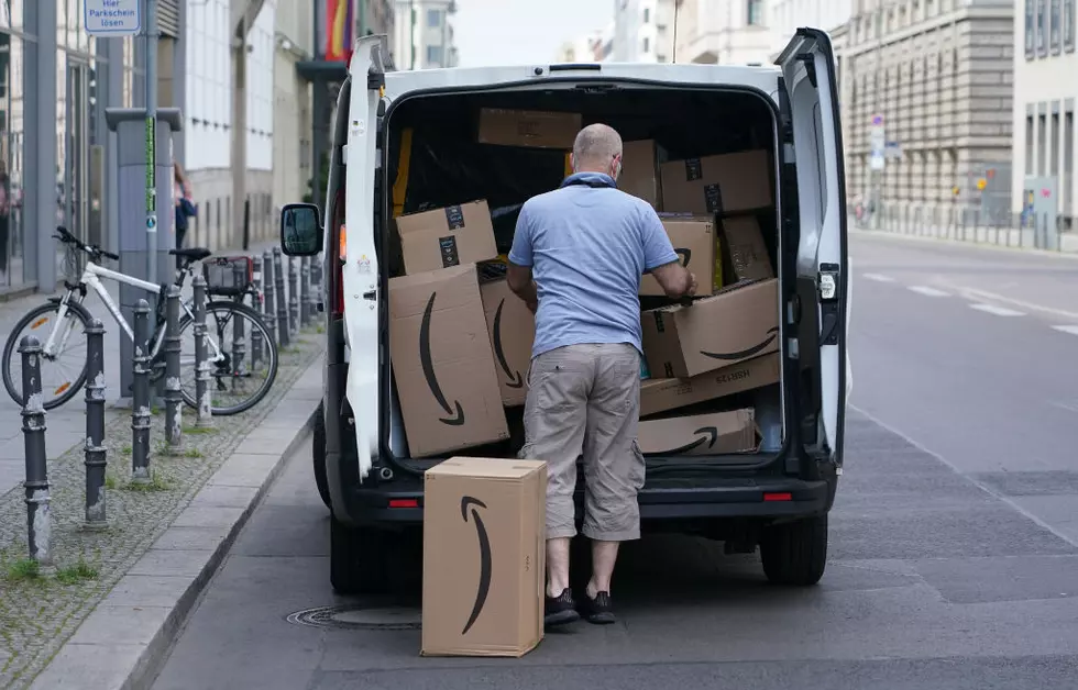 Mich Amazon Driver Quits and Abandons Full Truck at Gas Station