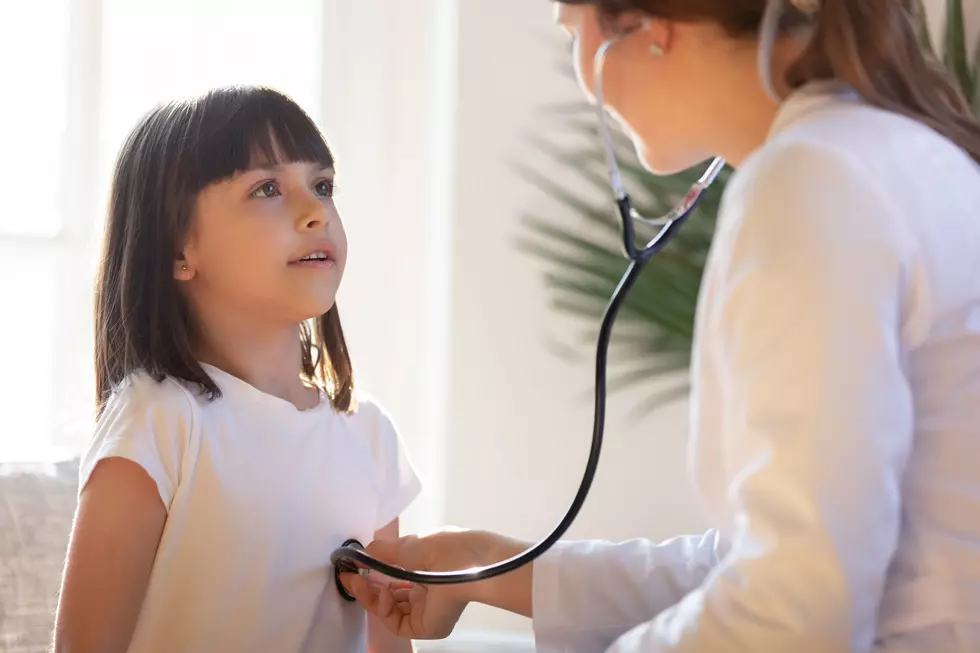 This Kalamazoo Pediatrician Still Makes House Calls