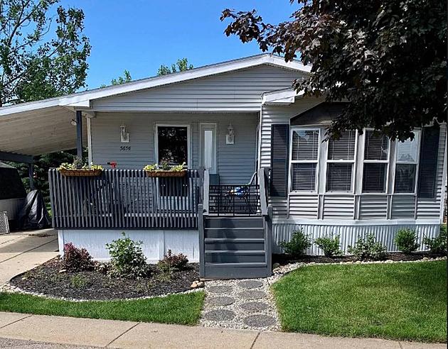 Check Out This Elegant Mobile Home for Sale in Kalamazoo