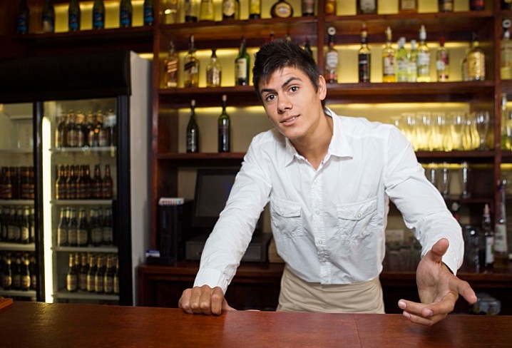 bartender salary michigan