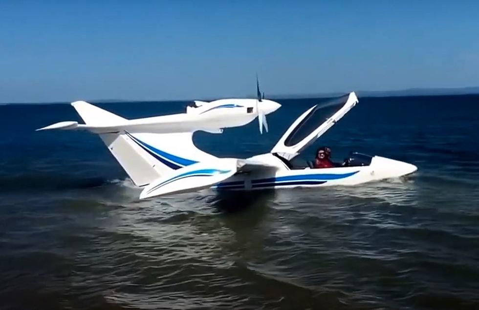 7 Plane Crashes in 7 Days Ends at the Bottom of Lake Michigan