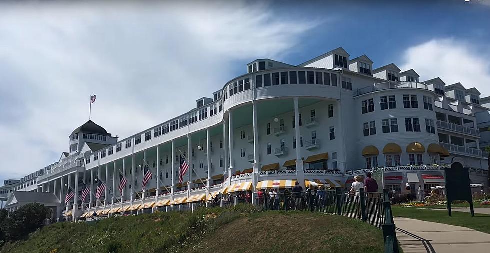 This Michigan Hotel Has the Longest Porch in the World