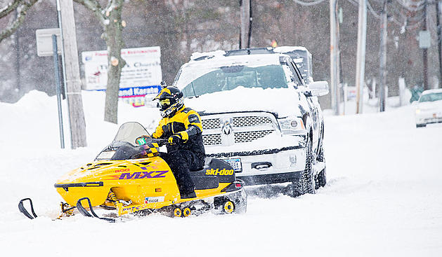 Michigan Snowmobile Laws That Might Surprise You