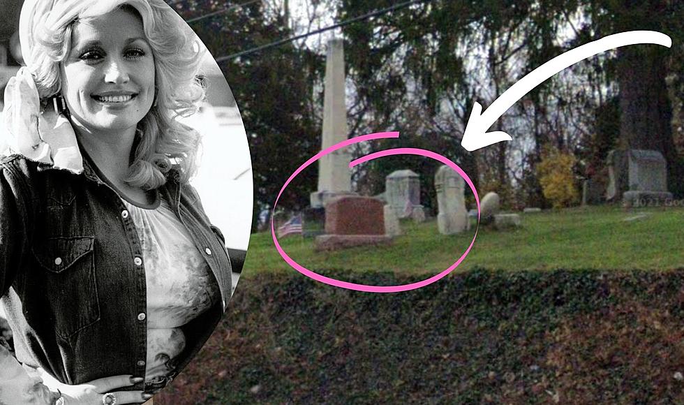 Rare Photo of Dolly Parton in Battle Creek Cemetery Emerges