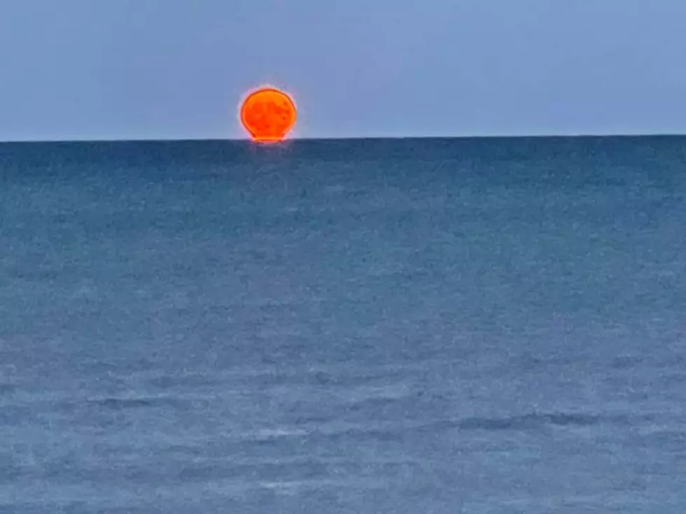 No, That&#8217;s Not The Sun! Check Out This Incredible Moonrise Over Whitefish Bay