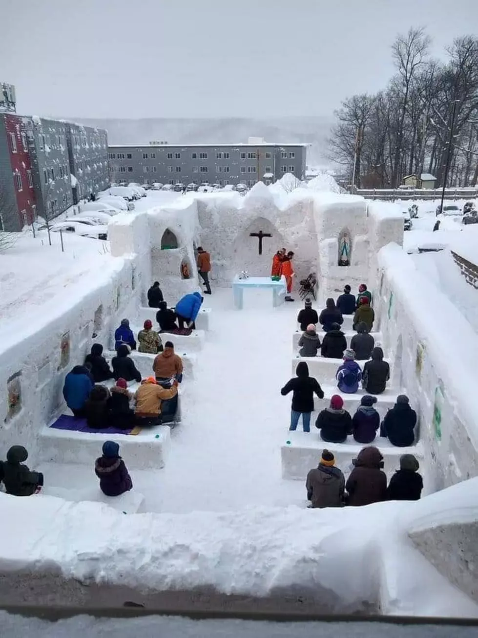 Watch: Students at Michigan Tech Build Chapel Made of Snow