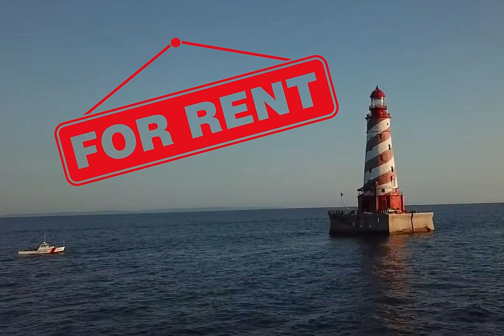 Here’s How You Can Rent the Tallest Lighthouse on the Great Lakes