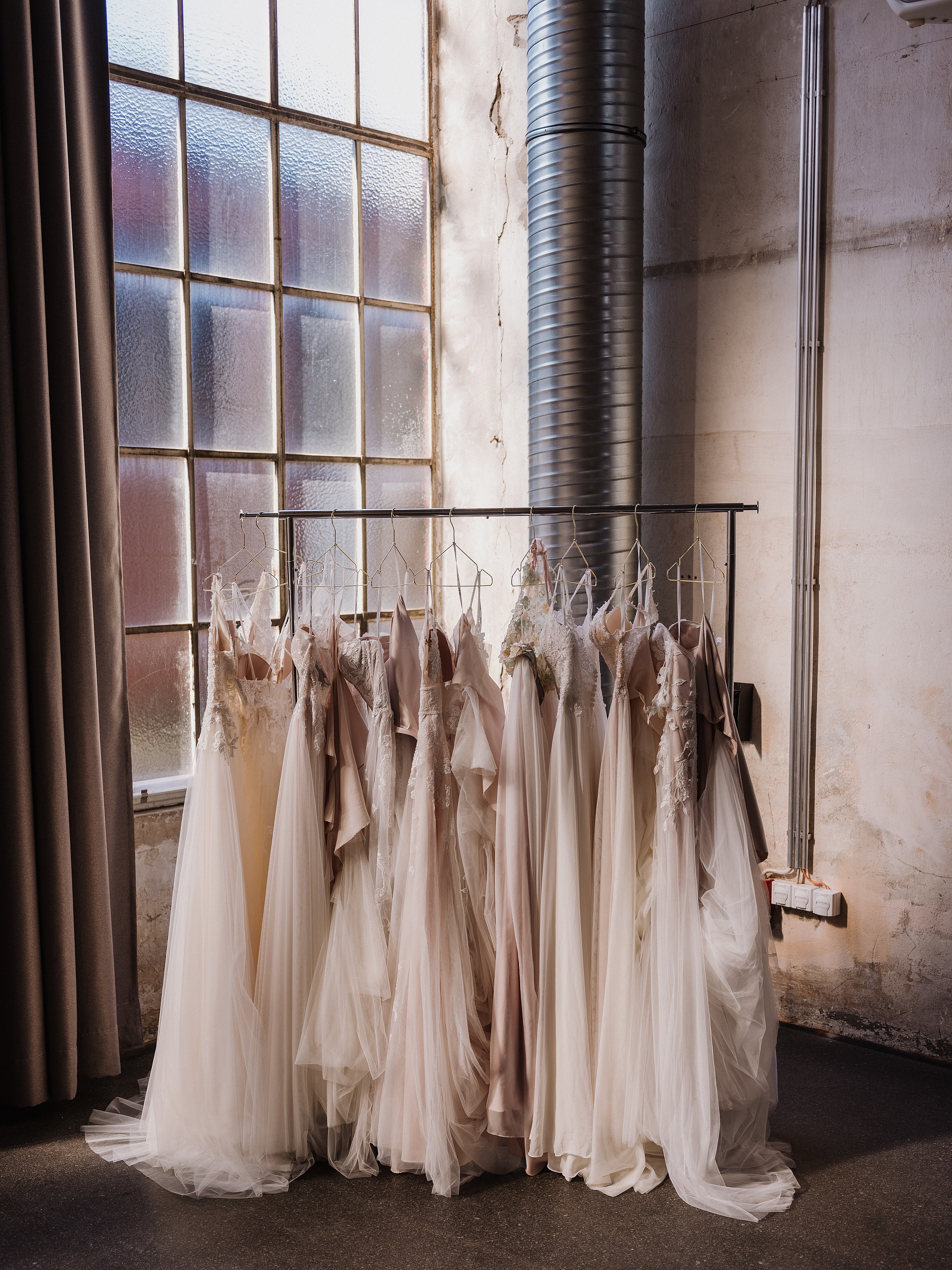 5 websites for buying or selling gorgeous used wedding dresses - Good  Morning America
