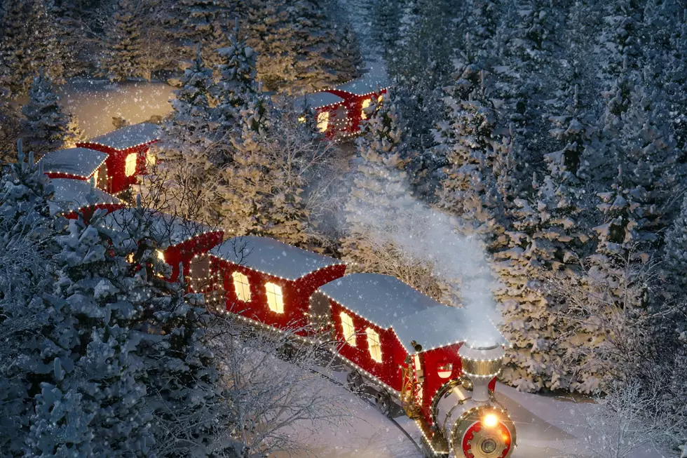 Explore Michigan’s Winter Wonderland on These Polar Express Train Rides