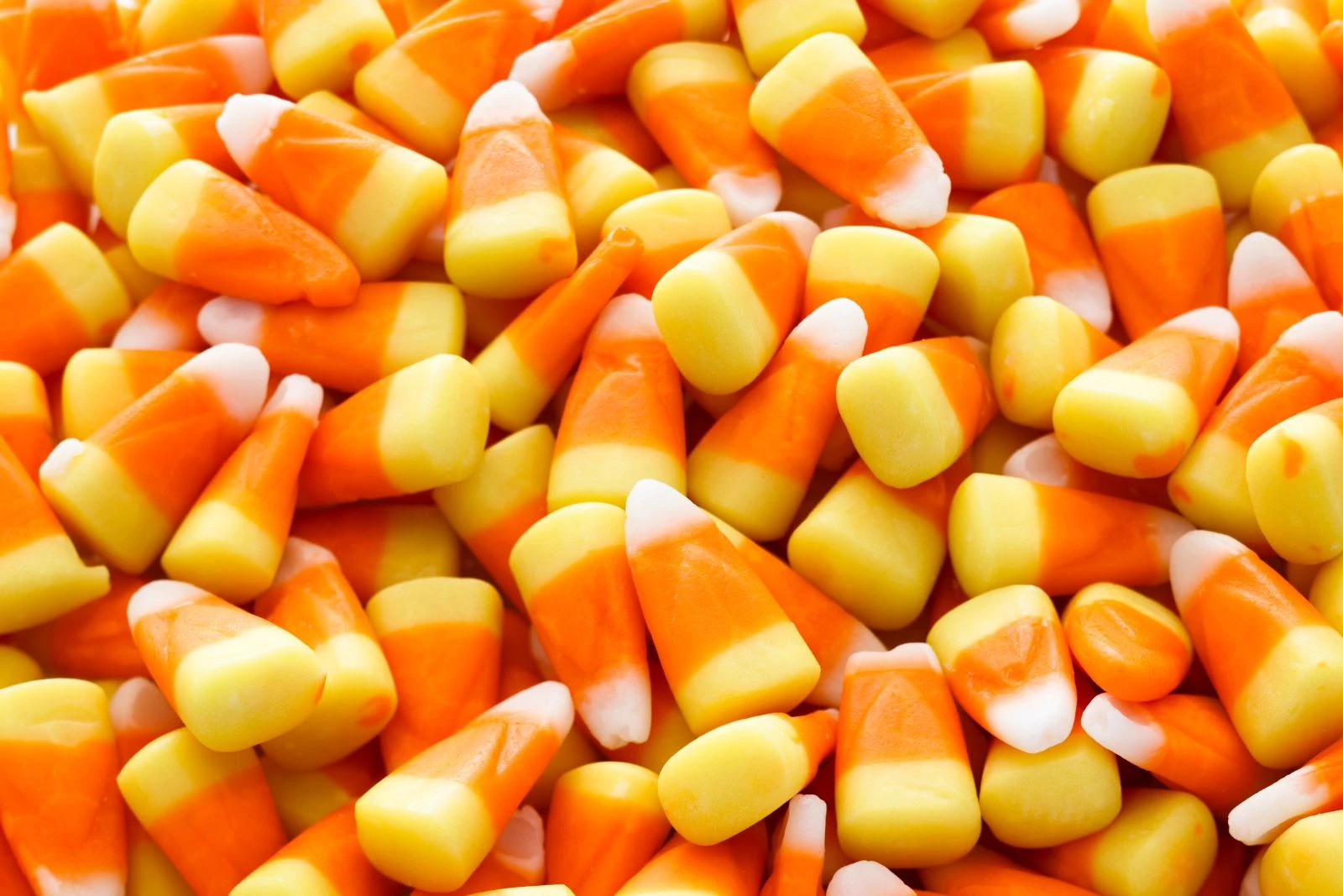 Candy Corn contains Red Dye No. 3