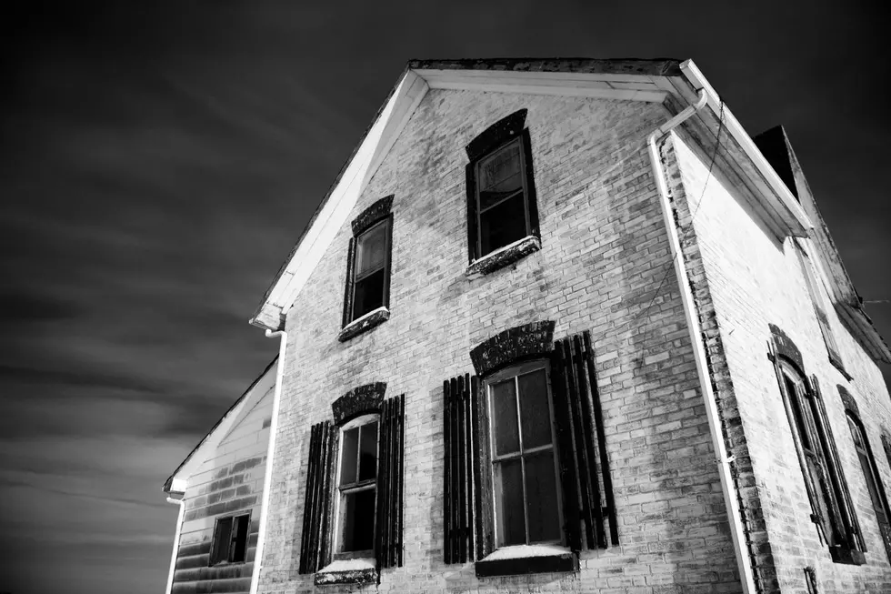 Creepy old house in Decatur, Michigan