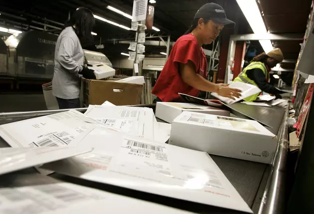 Major Delivery Company Cuts 12,000 Jobs, Ohio Residents Affected