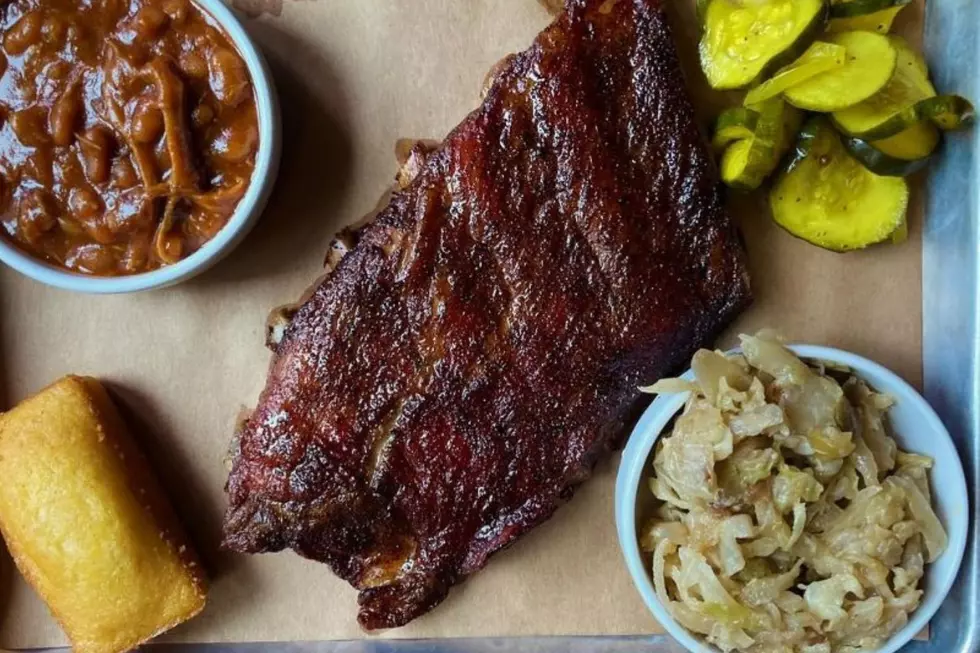 Find America’s Best Ribs At Michigan’s Favorite BBQ Restaurant