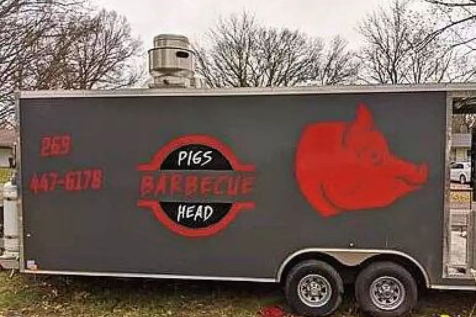 Pig's Head BBQ in Gobles