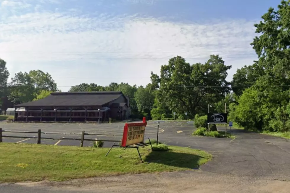 Dave's BAR in Kalamazoo Announces Their Final Last Call