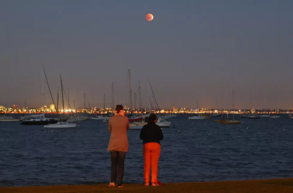 Michigan’s Night Sky Will Glow Red During August’s Eclipse