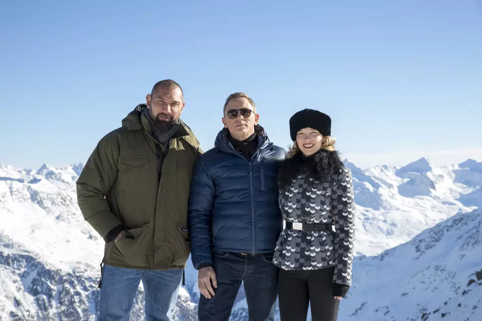First Behind The Scenes Look at &#8216;Spectre&#8217;