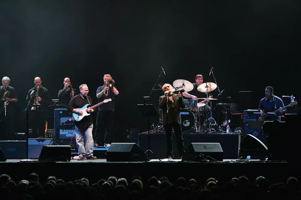 Steely Dan Tour Explodes Into Summer