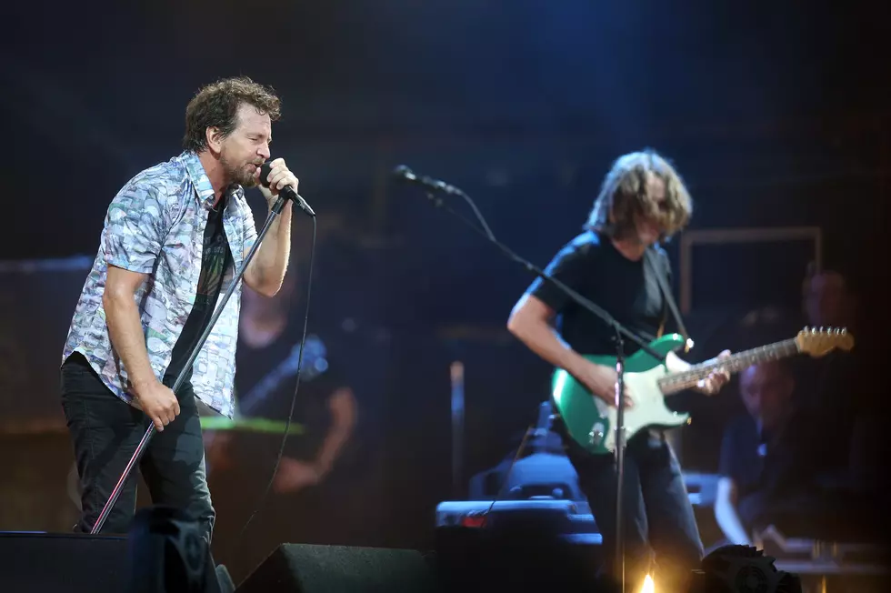 Nine Years Ago Today Pearl Jam Rocked Van Andel Arena