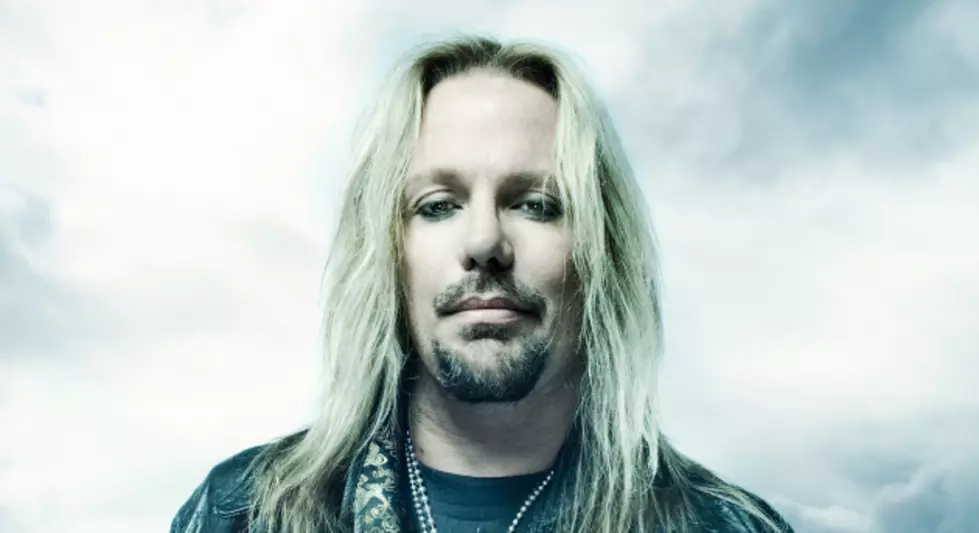 Ribfest 2016- Vince Neil Of Motley Crue And VIP Bathrooms
