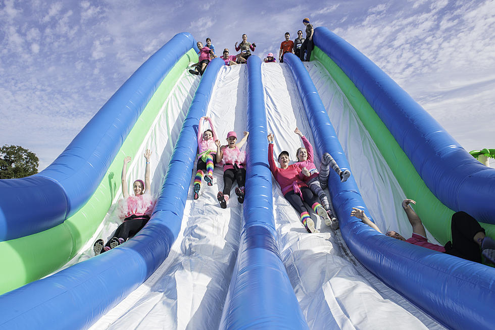 25 Photos that Capture the Fun of the Insane Inflatable 5K