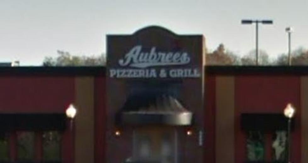 Aubree’s in Kalamazoo – Relationship Status Complicated