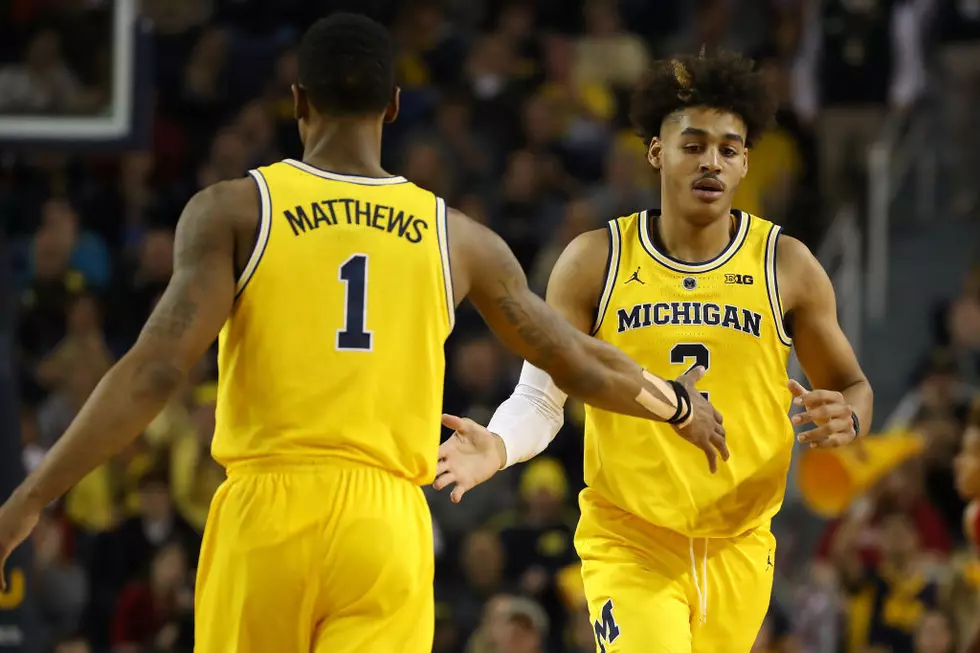 University Of Michigan Basketball To Wear Throwback Jersey Against Michigan State