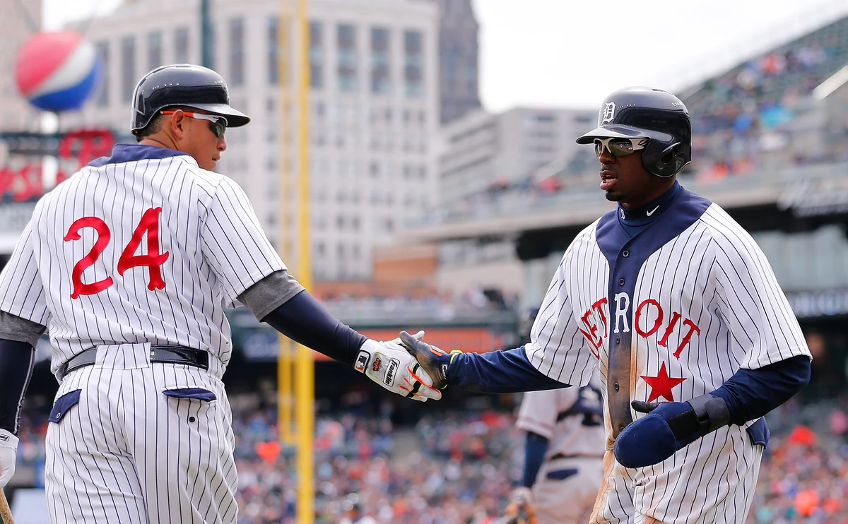 Royals, Tigers Salute the Negro Leagues with Throwback Uniforms –  SportsLogos.Net News