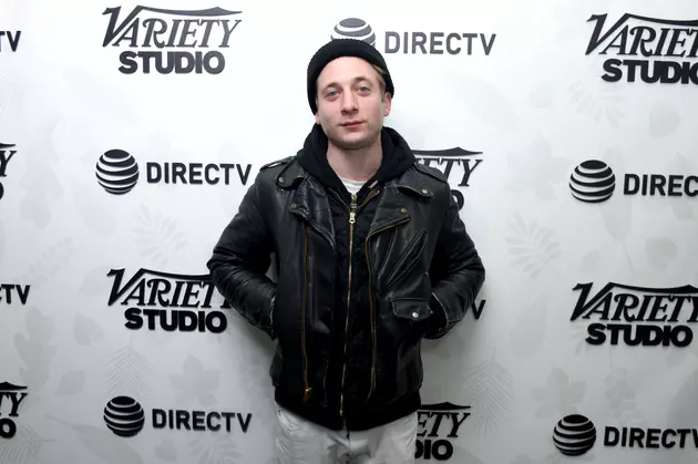 Jeremy Allen White &#8211; Rocker Morning Show Interview November 19th