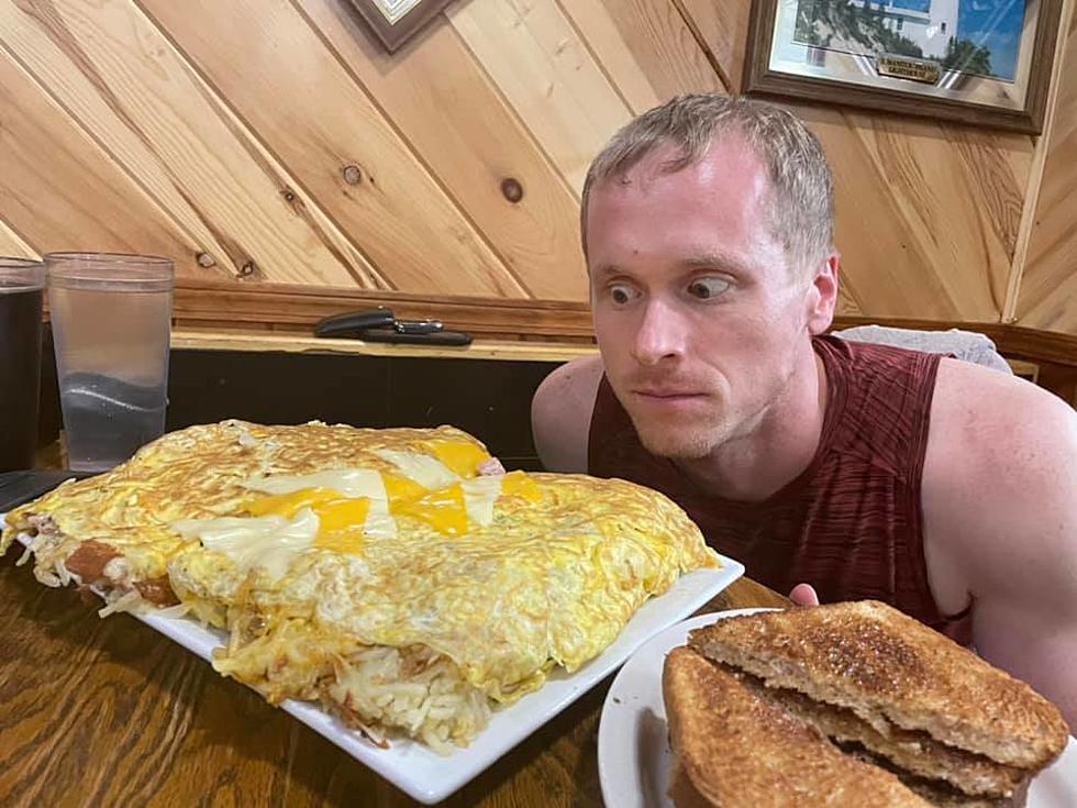 Battle Creek Man Beats Food Challenge That Had Been Unconquered for 11 Years