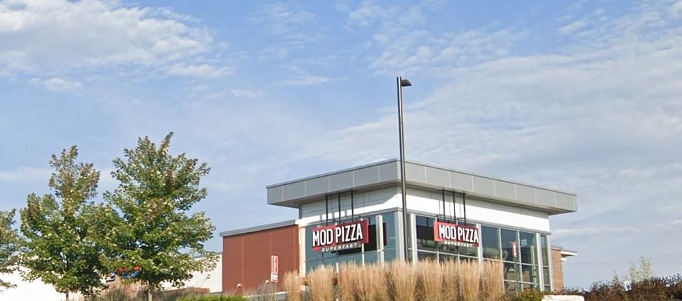 Kalamazoo MOD Pizza Giving Away Free Pies to Celebrate Plant Based Sausage